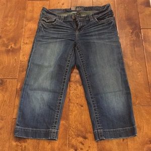 KUT from the Kloth Capri Sz 6